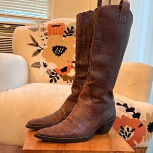 VANELi Croc Embossed Leather Knee High Boots Snip Toe Brown 9N Like New